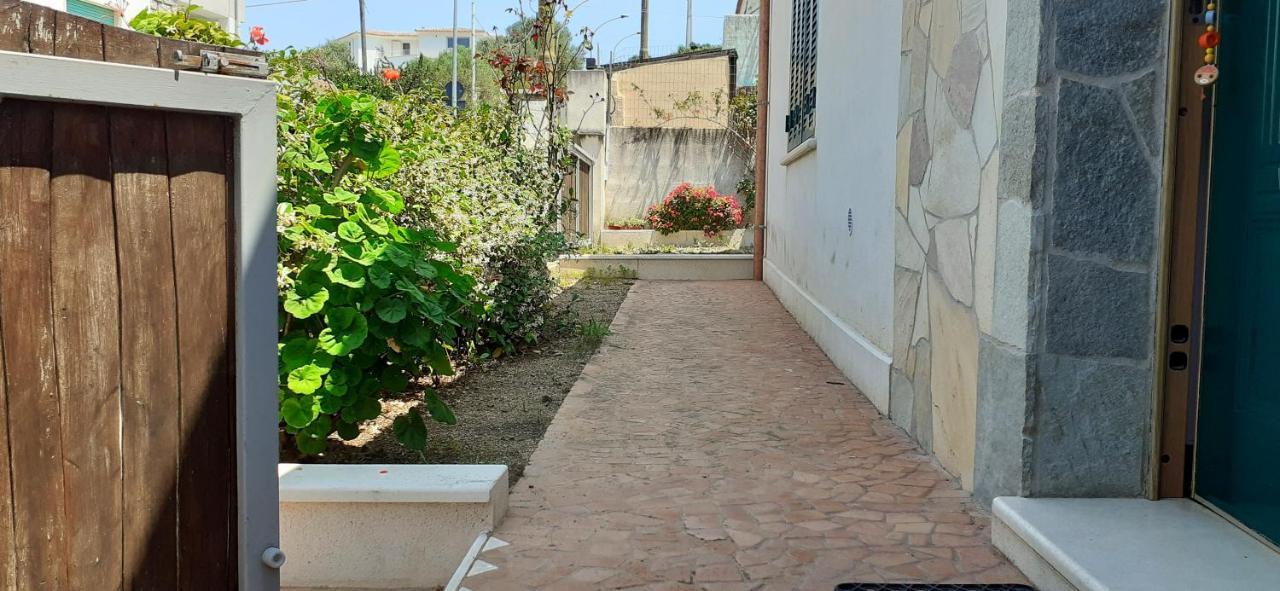 8 Via V. Monti Villa Loiri Porto San Paolo Exterior foto